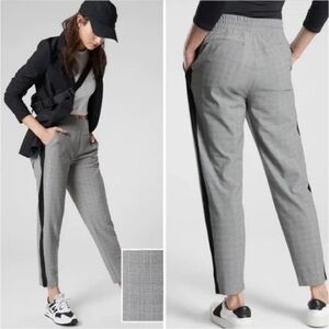 Athleta Brooklyn Plaid Ankle Pant Black and White size 4